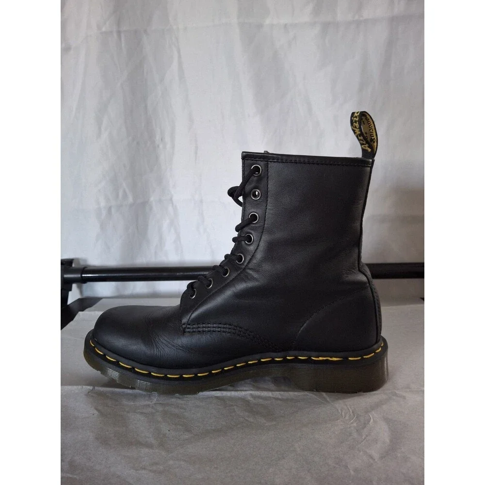 Dr. Martens Black Leather Combat Boots 8 Eyelet Womens 10 Grunge Y2K Punk 11821